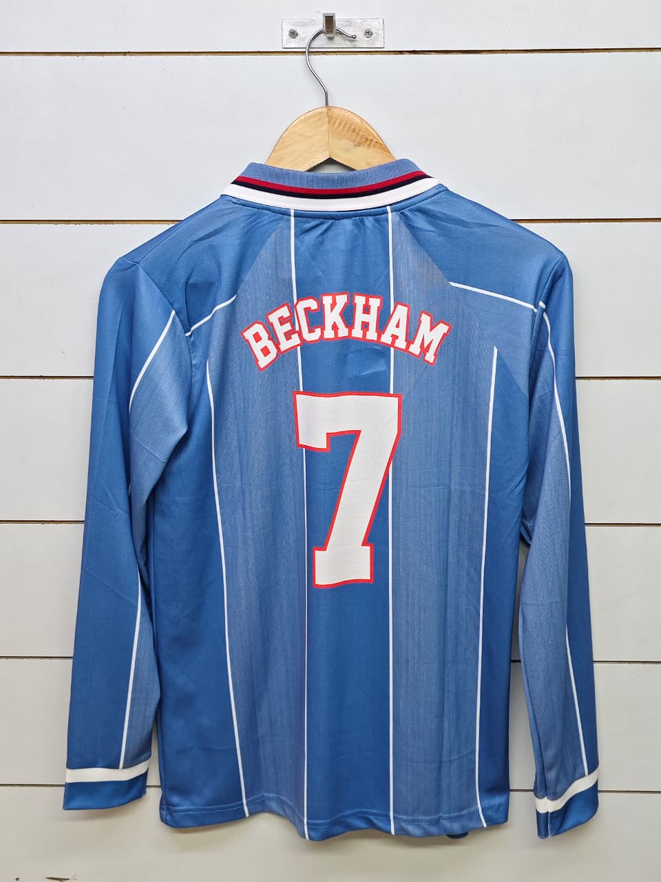ENGLAND RETRO 1996 AWAY BECKHAM with COLLAR FULL SLEEVE (EMBROIDERY LOGOS)