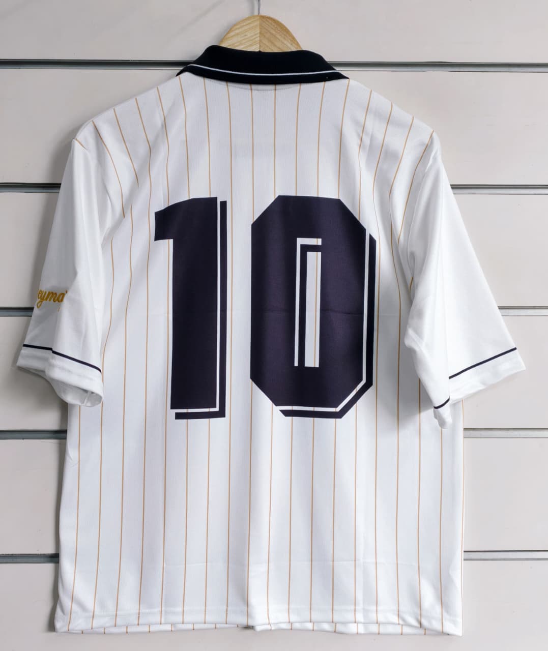 SANTOS WHITE with COLLAR 5 SLEEVE (EMBROIDERY LOGOS)