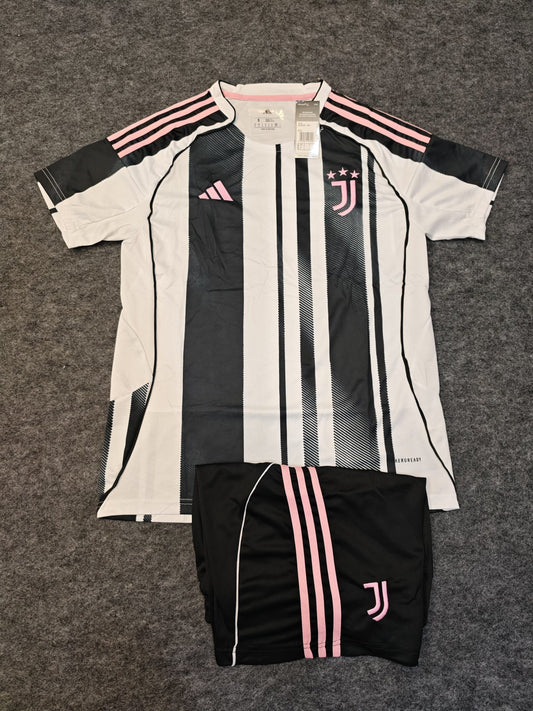 JUVENTUS 2025-26 HOME SET (EMBROIDERY LOGOS)