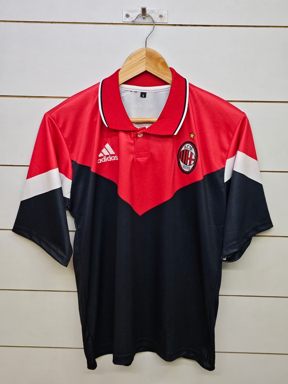 AC MILAN BLACK & RED RONALDINHO with COLLAR 5 SLEEVE (EMBROIDERY LOGOS)