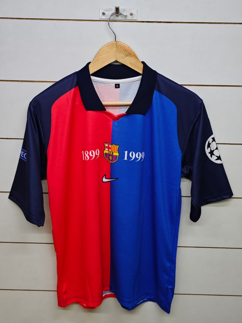 BARCELONA RETRO 1999-00 HOME MESSI with COLLAR 5 SLEEVE