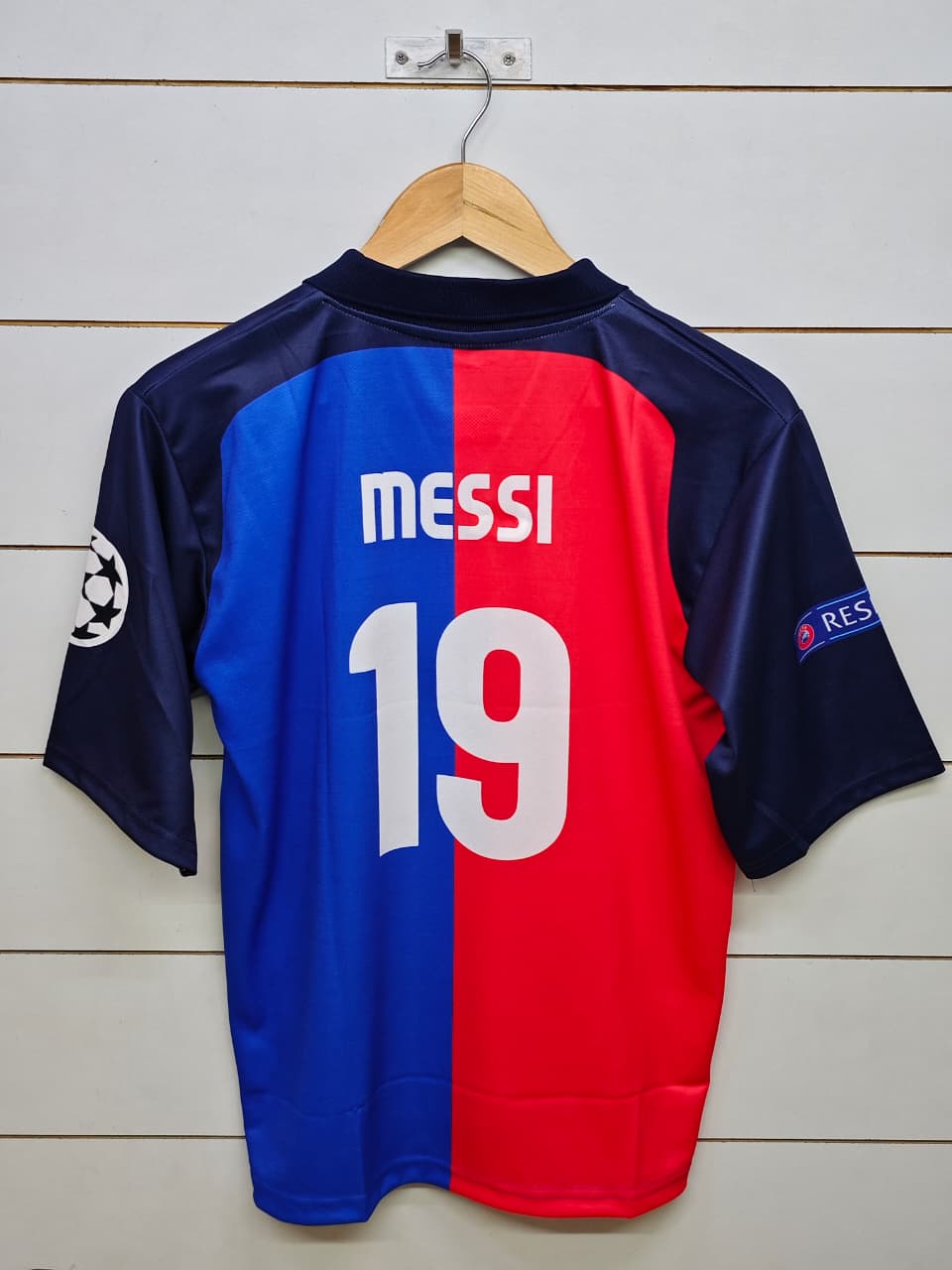 BARCELONA RETRO 1999-00 HOME MESSI with COLLAR 5 SLEEVE