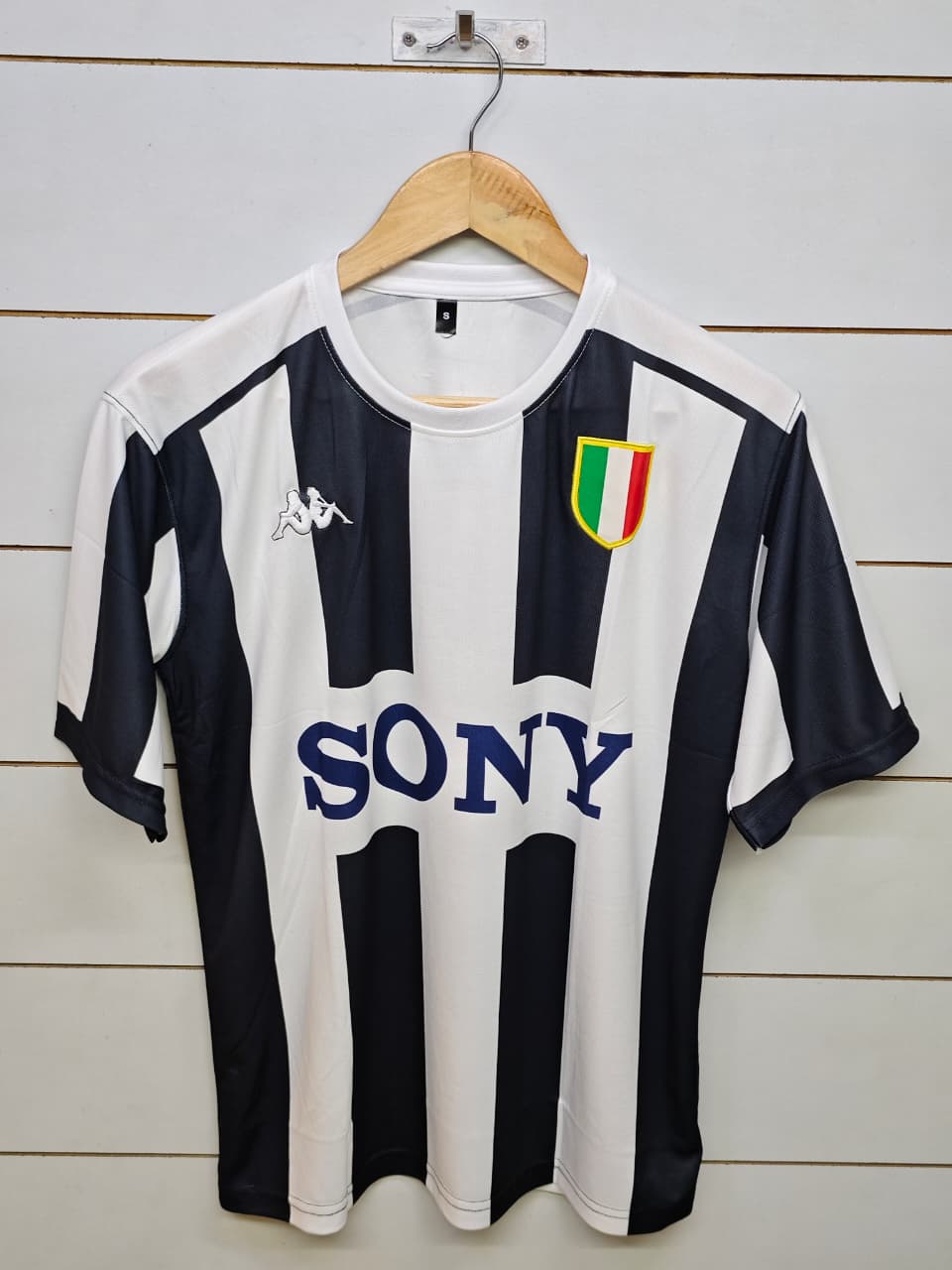 JUVENTUS RETRO 1997-98 HOME ZIDANE 5 SLEEVE (EMBROIDERY LOGOS)